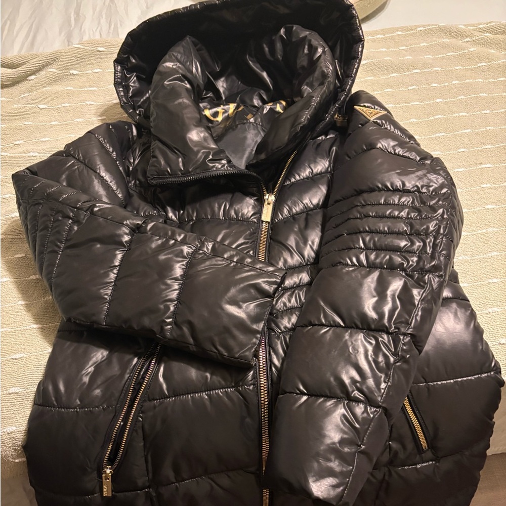 Women's Black Puffer Jacket